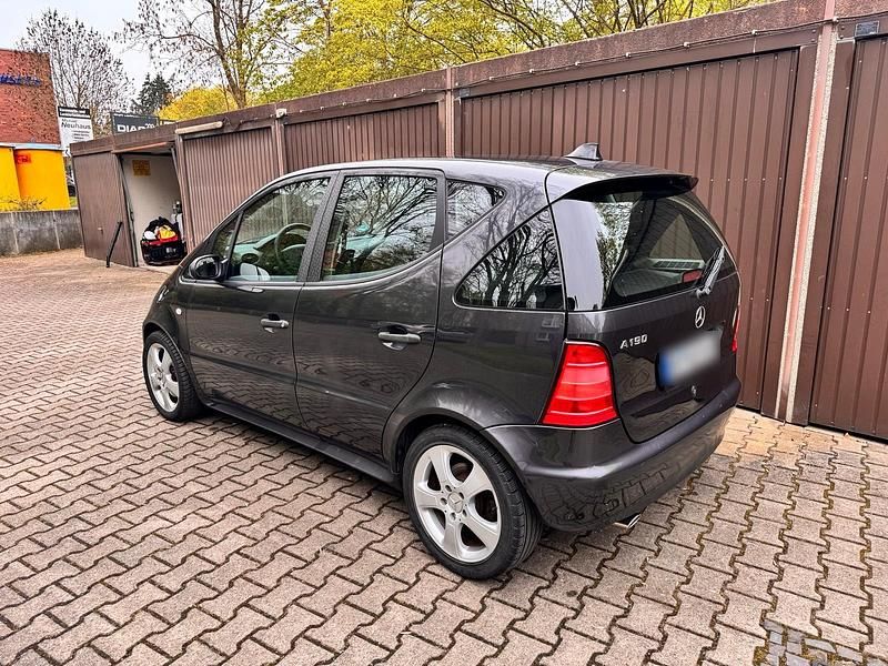 Gebraucht Mercedes A190 125 PS (91 kW) 1999 Grau Kleinwagen