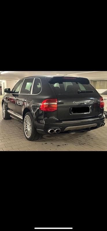 Gebraucht Porsche Cayenne 239 PS (175 kW) 2010 Schwarz SUV