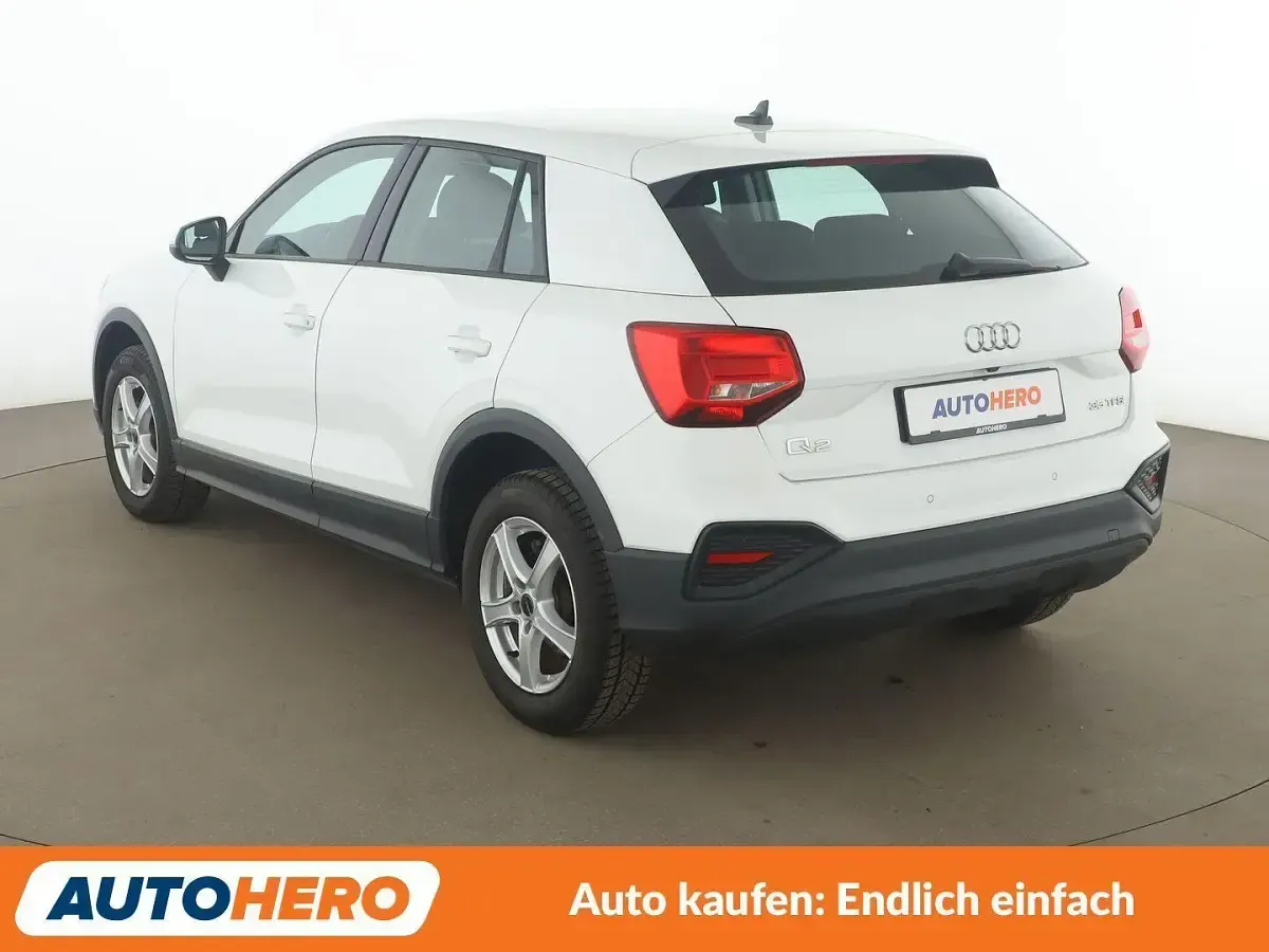 Gebraucht Audi Q2 Comfort 150 PS (110 kW) 2021 Ibisweiss SUV