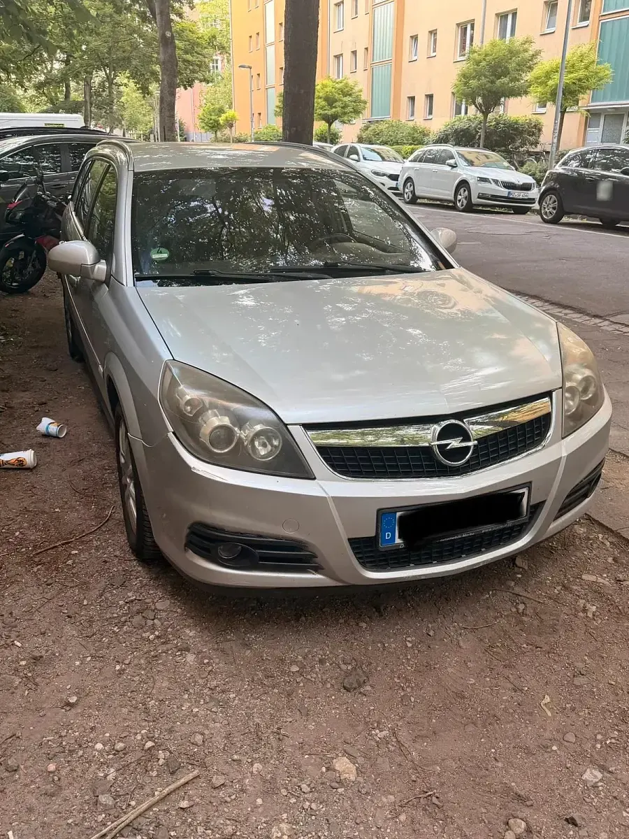 Gebraucht Opel Vectra 140 PS (102 kW) 2007 Silber Kombi
