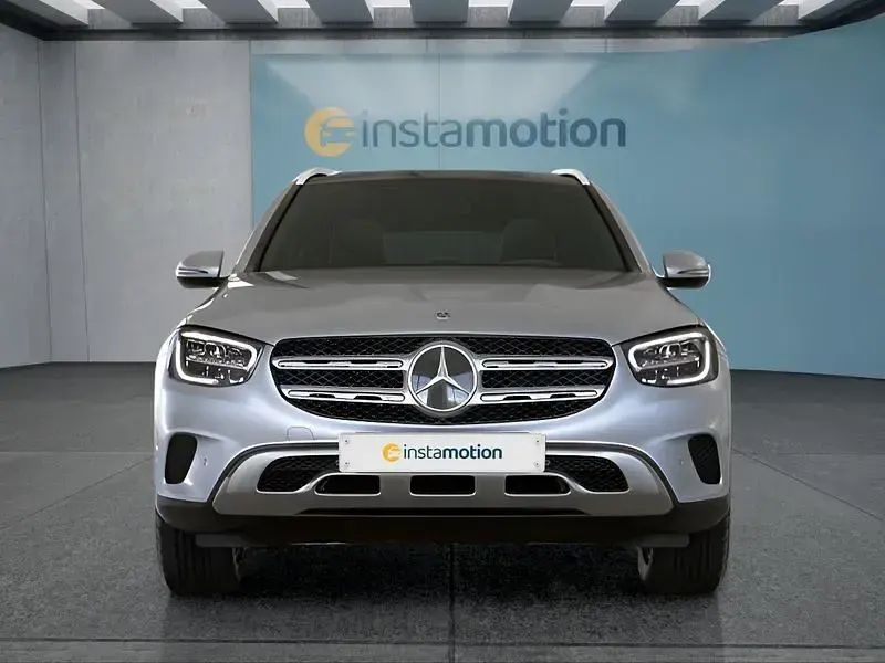 Gebraucht Mercedes GLC300 211 PS (155 kW) 2021 Silber SUV