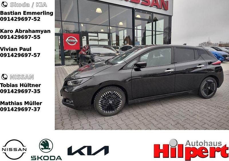 Gebraucht Nissan Leaf N-Connecta 110 kW (150 PS) 2022 Schwarz Kleinwagen