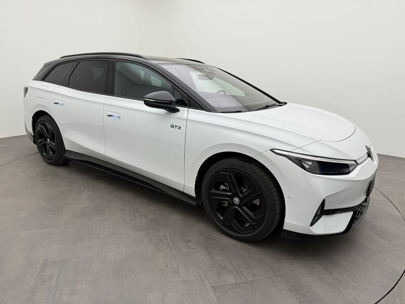 Gebraucht VW ID.7 GTX 250 kW (340 PS) 2024 White metallic Kombi