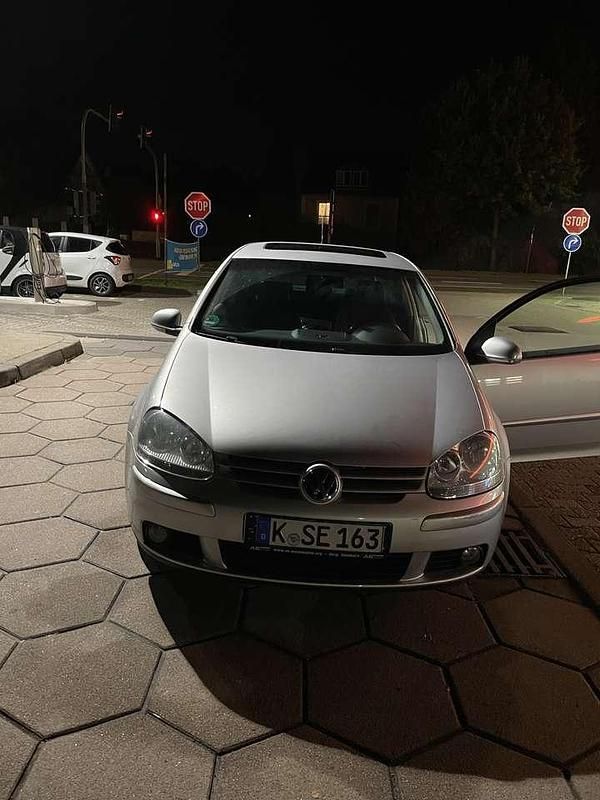 Gebraucht VW Golf V Edition 80 PS (58 kW) 2007 Grau Kleinwagen