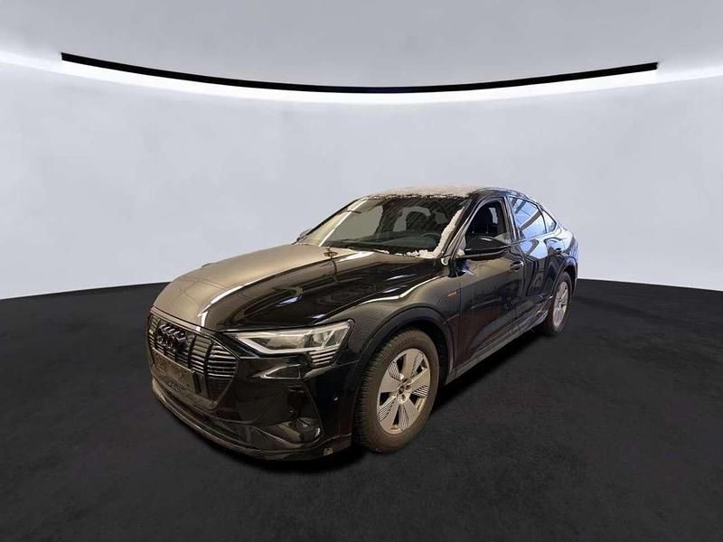 Brillantschwarz Gebraucht 2022 Audi e-tron Sportback S-Line SUV | 39.965 € (Superpreis) - Bild 1/2