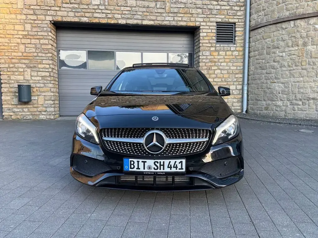 Gebraucht Mercedes A200 AMG 136 PS (100 kW) 2017 Schwarz Kleinwagen