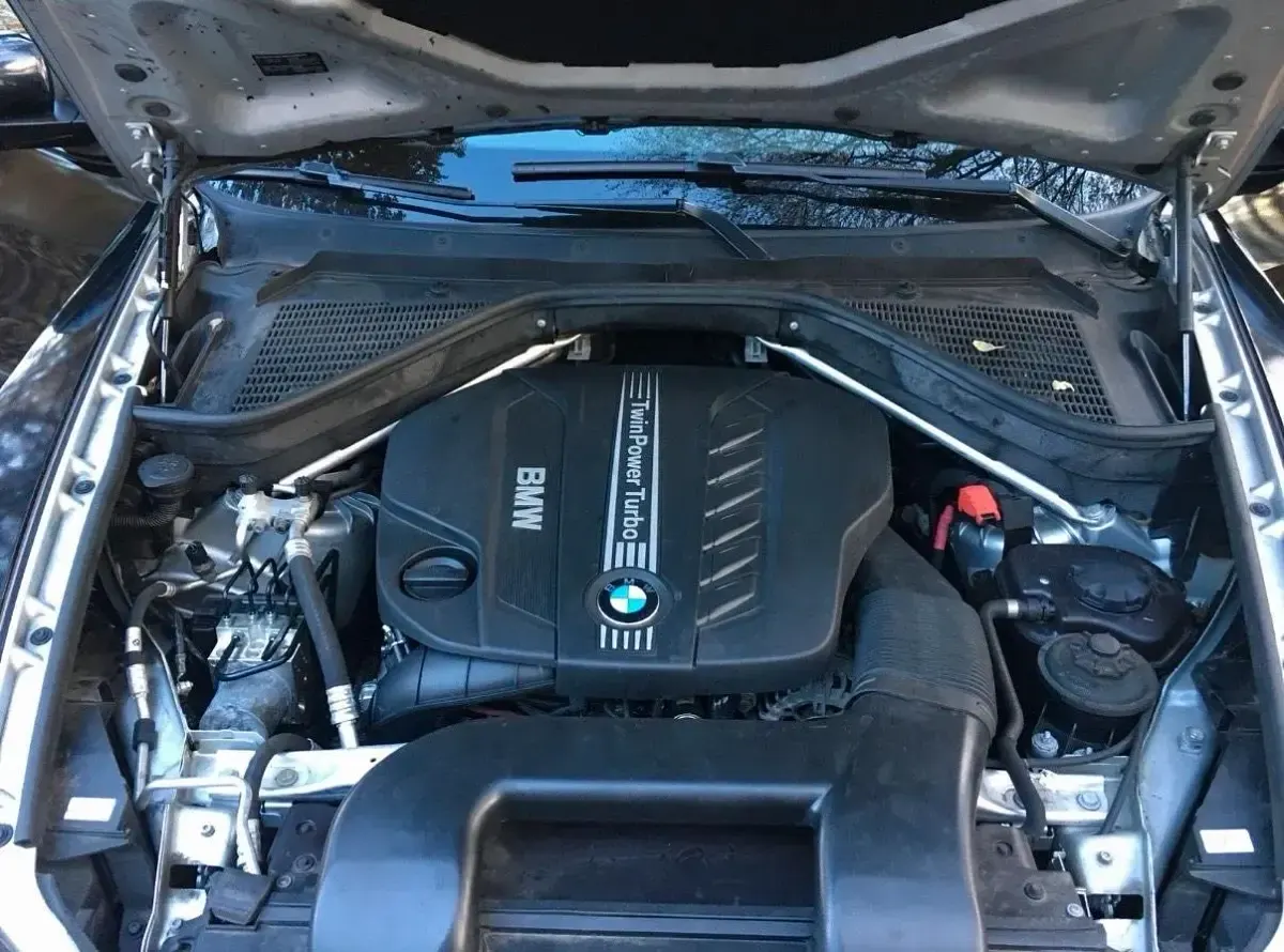 Gebraucht BMW X5 306 PS (225 kW) 2012 Grau SUV