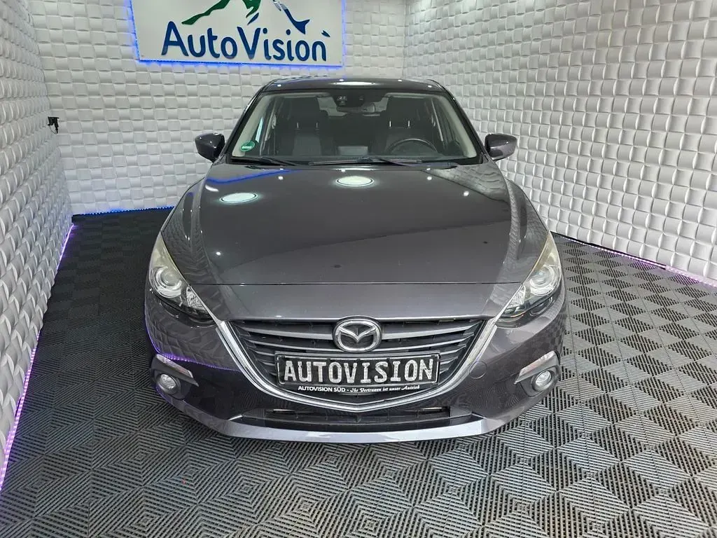 Gebraucht Mazda 3 Center-Line 150 PS (110 kW) 2015 Grau Limousine