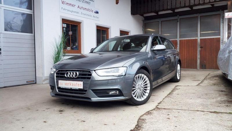 Gebraucht Audi A4 Ambition 170 PS (125 kW) 2015 Grau Kombi