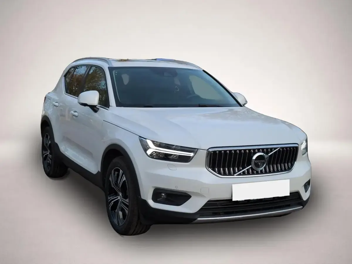 Gebraucht Volvo XC40 Inscription 261 PS (191 kW) 2021 Manufacturer SUV