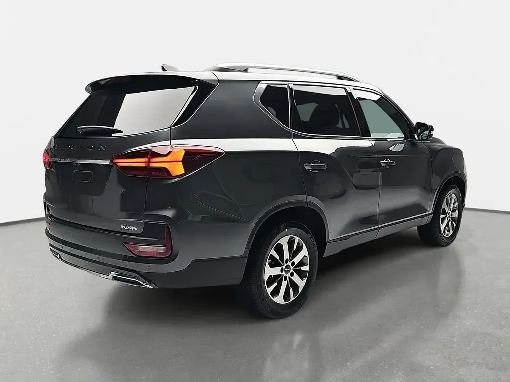 Neu KGM Rexton 201 PS (147 kW) 2026 Grau SUV