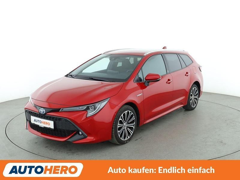 Rot Gebraucht 2021 Toyota Corolla Team Kombi | 19.520 € (Guter Preis) - Bild 1/4