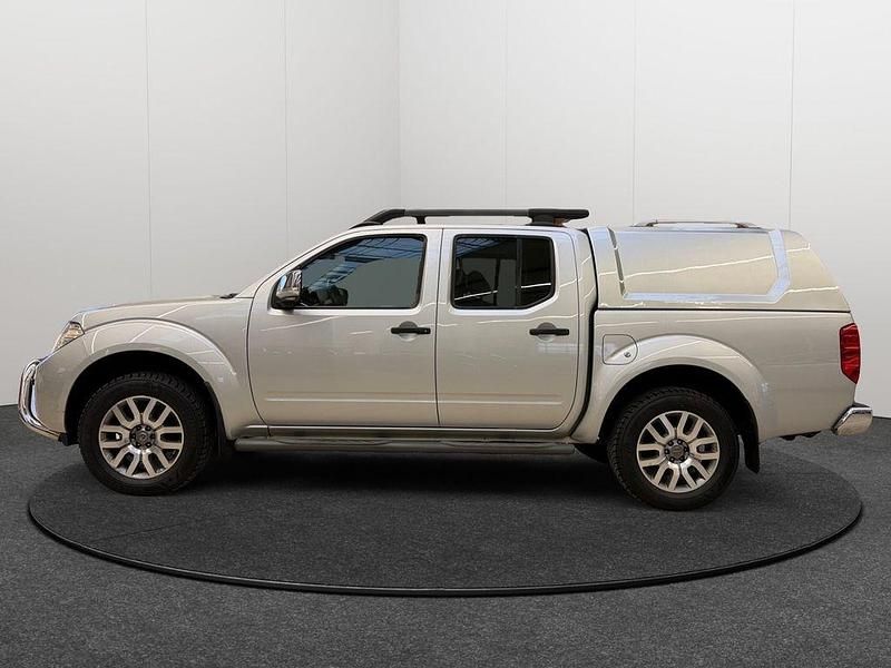 Gebraucht Nissan Navara 231 PS (169 kW) 2014 Silber Abholung