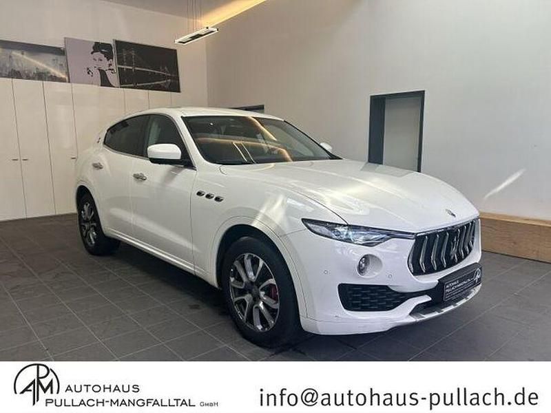 Weiß Gebraucht 2016 Maserati Levante SUV | 26.980 € (Fairer Preis) - Bild 1/4