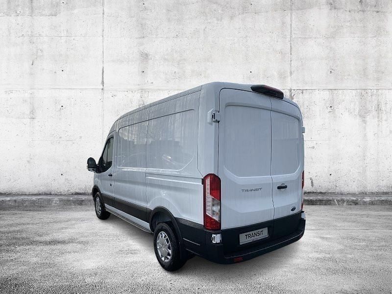 Gebraucht Ford Transit Trend 130 PS (95 kW) 2025 Weiß Van