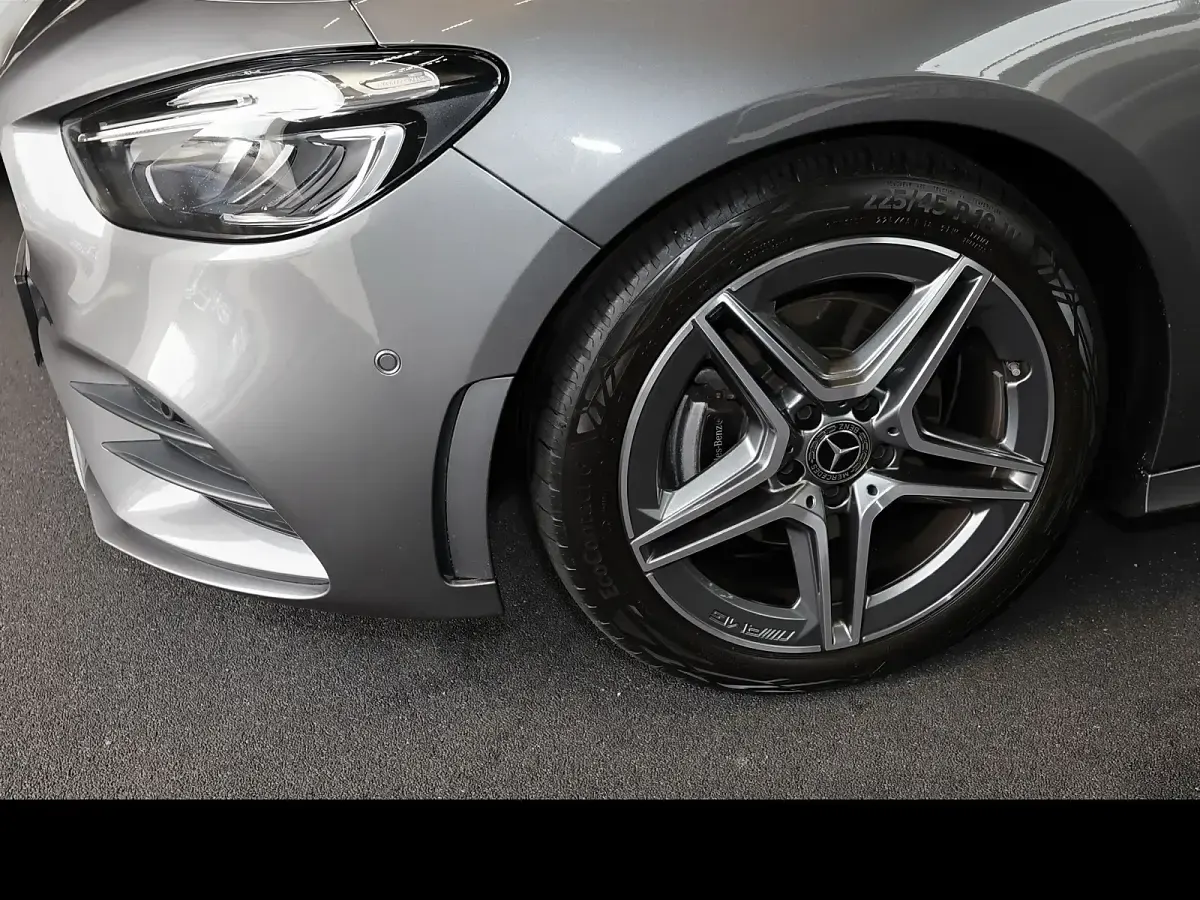 Gebraucht Mercedes B200 AMG 163 PS (119 kW) 2025 Mountain grau metallic Kleinwagen