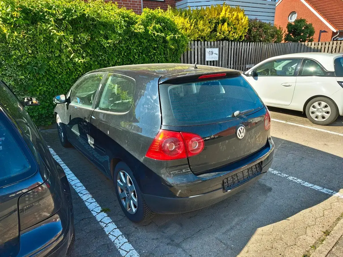 Gebraucht VW Golf V 150 PS (110 kW) 2004 Schwarz Kleinwagen