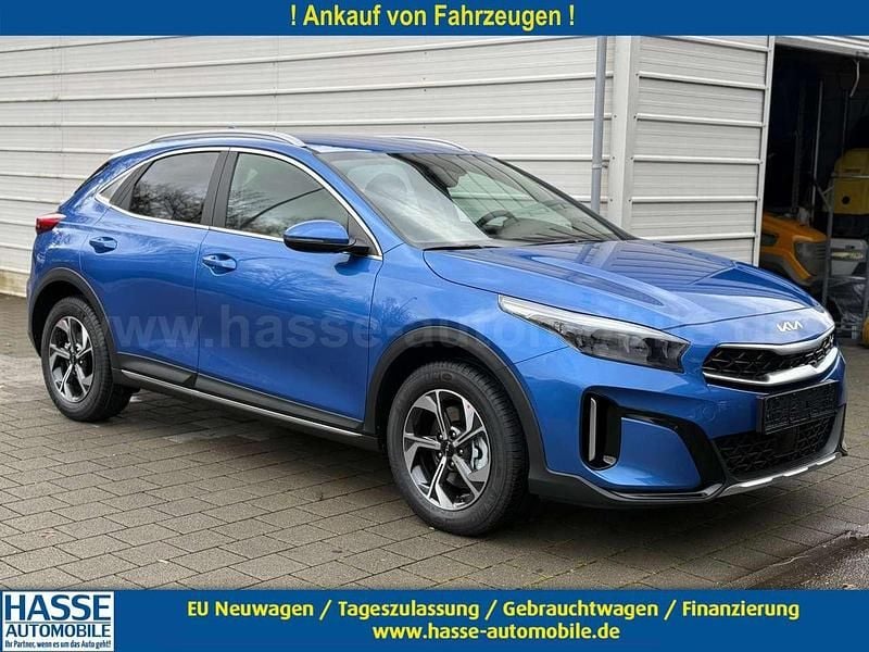 Blue flame metallic Neu 2025 Kia XCeed Gold SUV | 28.490 € (Fairer Preis) - Bild 1/4