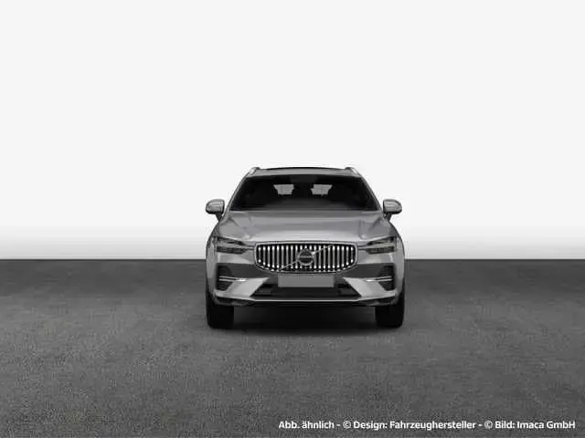 Gebraucht Volvo XC60 145 PS (106 kW) 2024 SUV