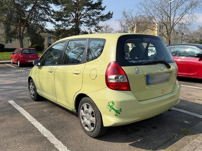 Gebraucht Honda Jazz 77 PS (56 kW) 2006 Andere farben Kleinwagen