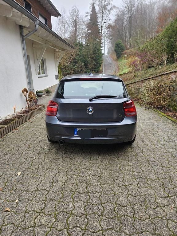 Gebraucht BMW 118 170 PS (125 kW) 2014 Grau Kleinwagen