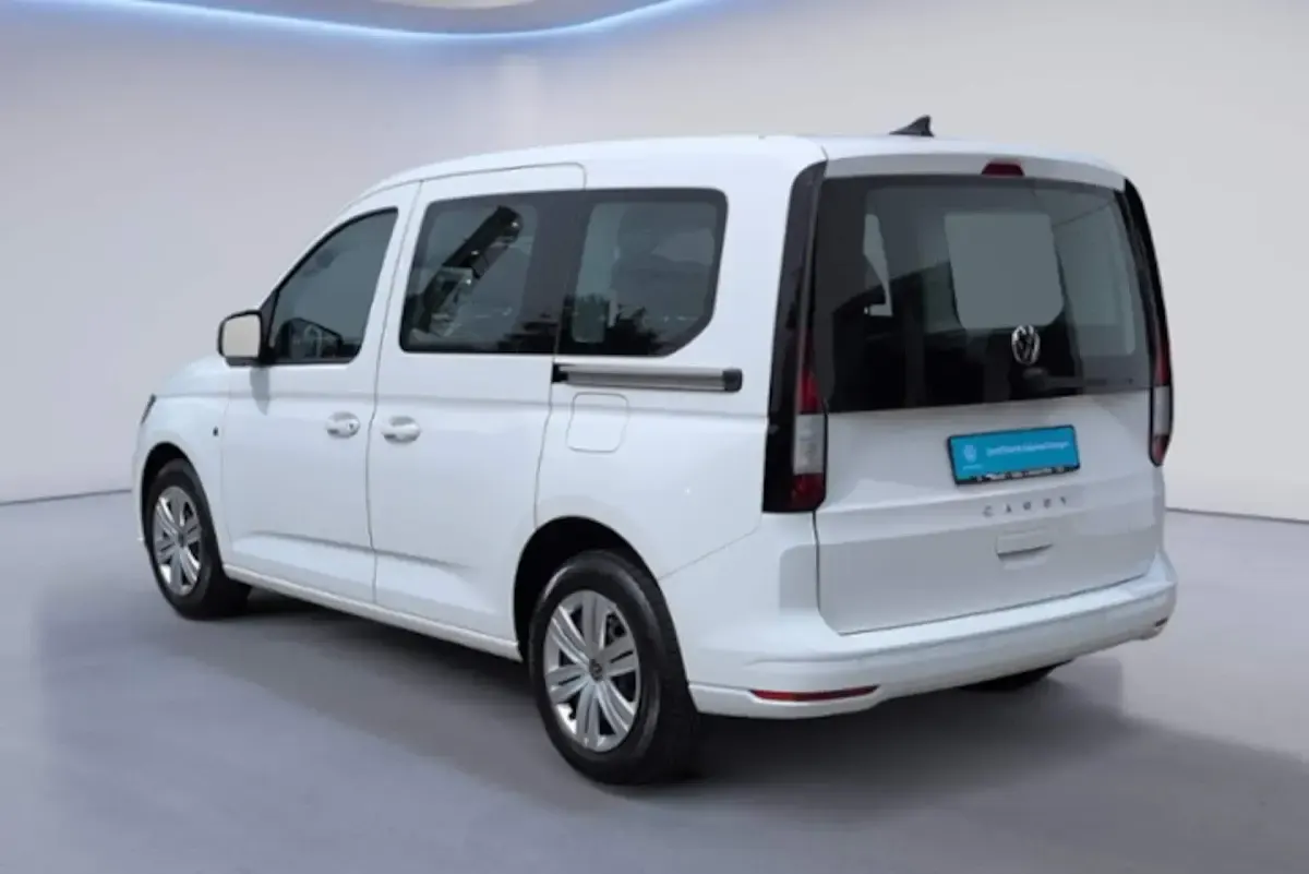 Gebraucht VW Caddy Basis 114 PS (83 kW) 2022 Van / Kleinbus