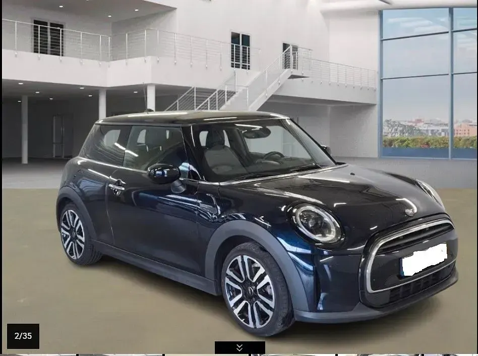 Gebraucht Mini Cooper Classic 136 PS (100 kW) 2023 Schwarz Kleinwagen