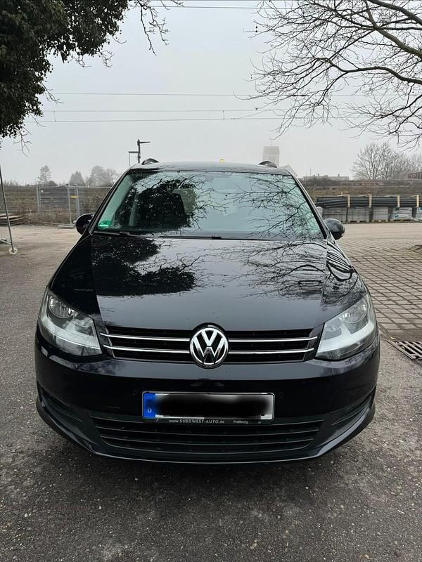 Gebraucht VW Sharan Trendline 140 PS (102 kW) 2011 Schwarz Van / Kleinbus