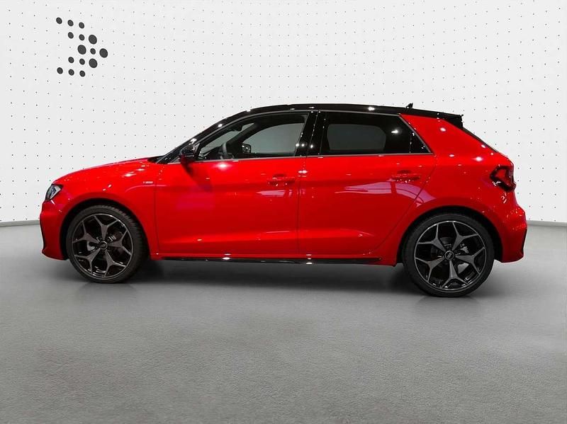 Neu Audi A1 S-Line 150 PS (110 kW) 2025 Progressivrot metallic mythoss Kleinwagen
