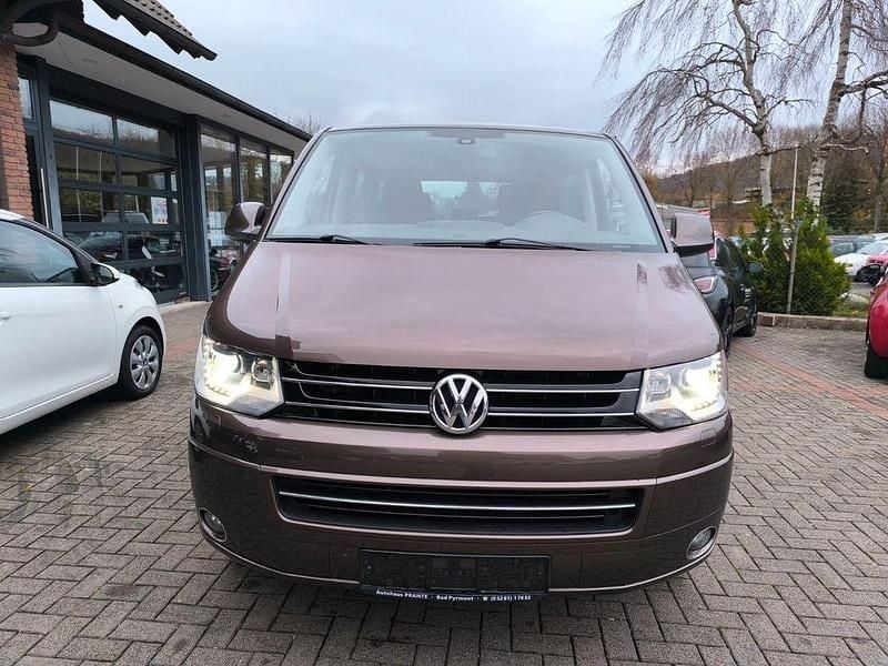 Second-hand VW Multivan Highline 179 CP (131 kW) 2012 Maro Monovolum