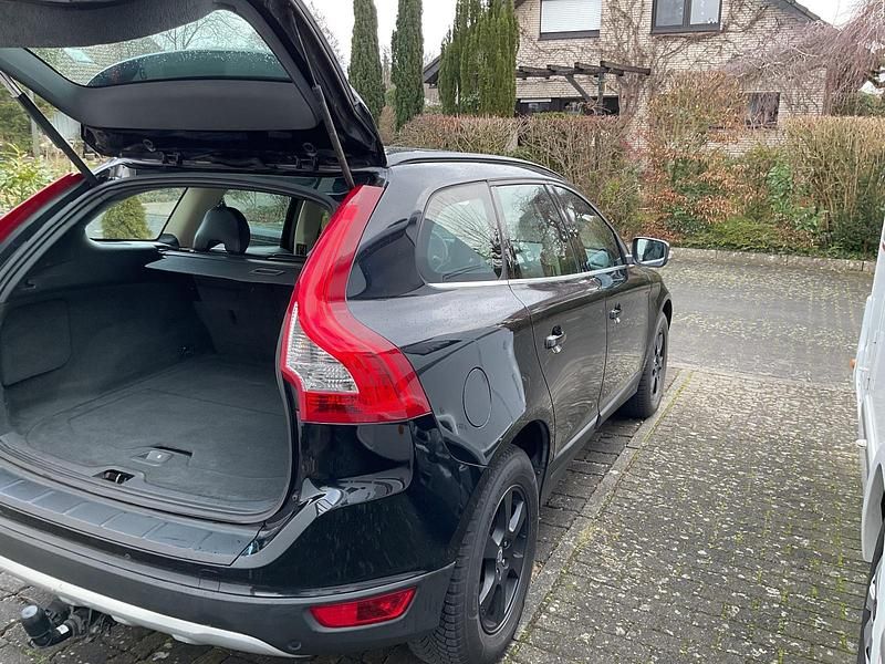 Gebraucht Volvo XC60 175 PS (128 kW) 2009 Schwarz SUV