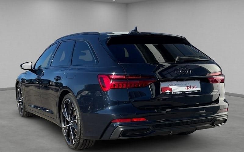 Gebraucht Audi A6 Sport 367 PS (269 kW) 2022 Blau Kombi