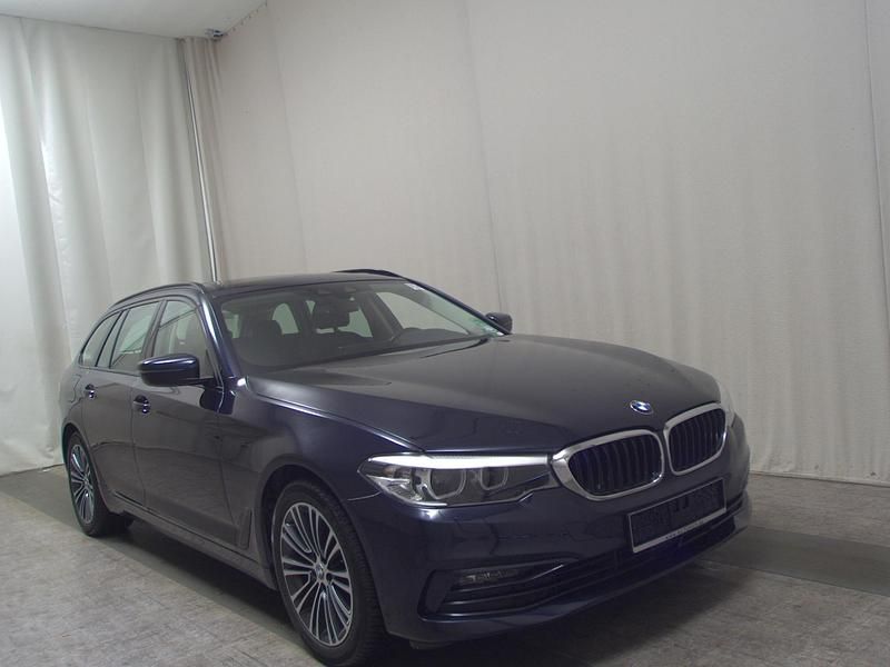 Gebraucht BMW 530 Sport Line 265 PS (194 kW) 2019 Blau Kombi