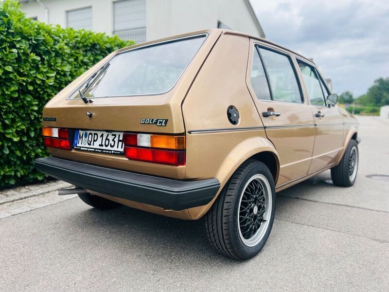 Beige Gebraucht 1982 VW Golf I Limousine | 7.799 € - Bild 1/4