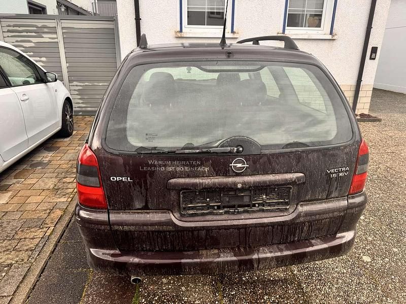 Gebraucht Opel Vectra 101 PS (74 kW) 2001 Kombi
