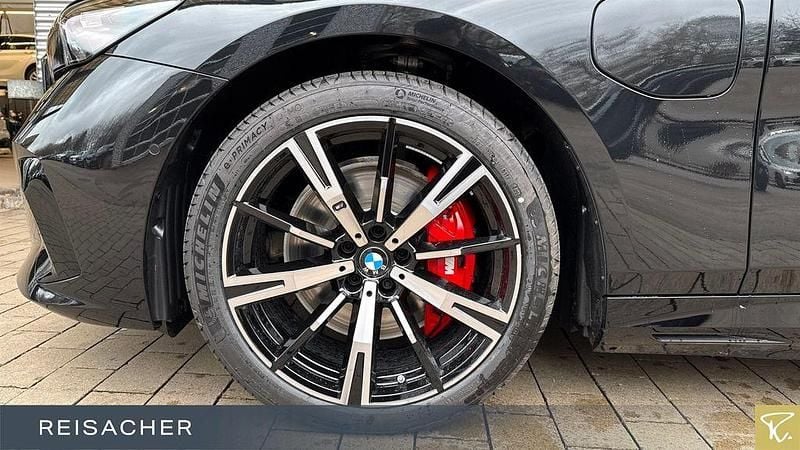 Neu BMW 550e Performance 489 PS (359 kW) 2026 Schwarz Kombi