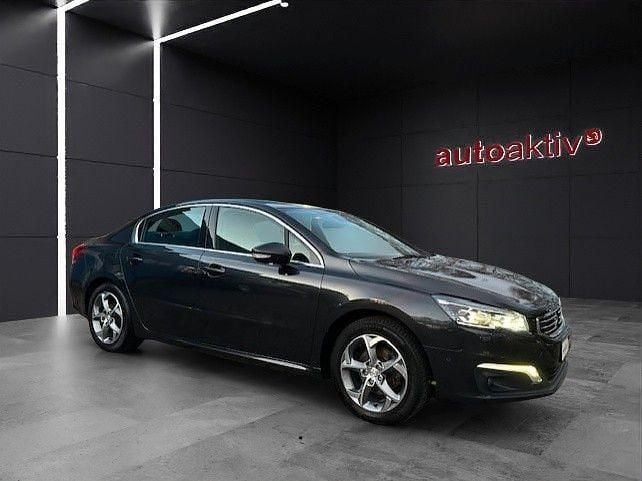Gebraucht Peugeot 508 Active 165 PS (121 kW) 2015 Grau Limousine
