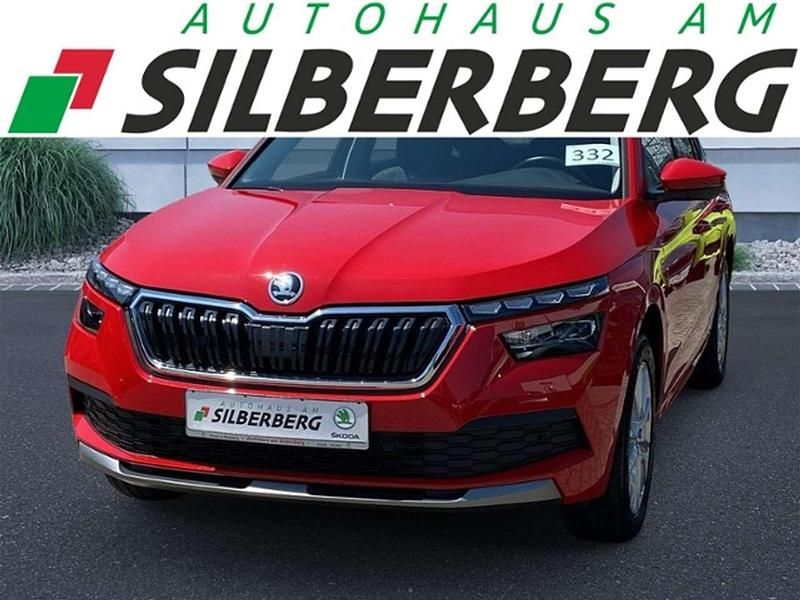 Rot (corridarot) Gebraucht 2021 Skoda Kamiq Clever SUV | 19.949 € (Guter Preis) - Bild 1/4