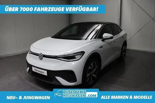 Gletscherweiß metallic (dach in schwarz) Gebraucht 2023 VW ID.5 Pro Performance SUV | 33.990 € (Guter Preis) - Bild 1/4
