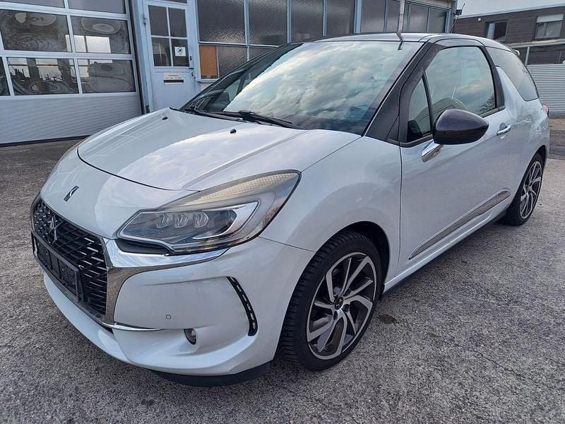 Gebraucht DS Automobiles DS3 131 PS (96 kW) 2016 Weiß Kleinwagen