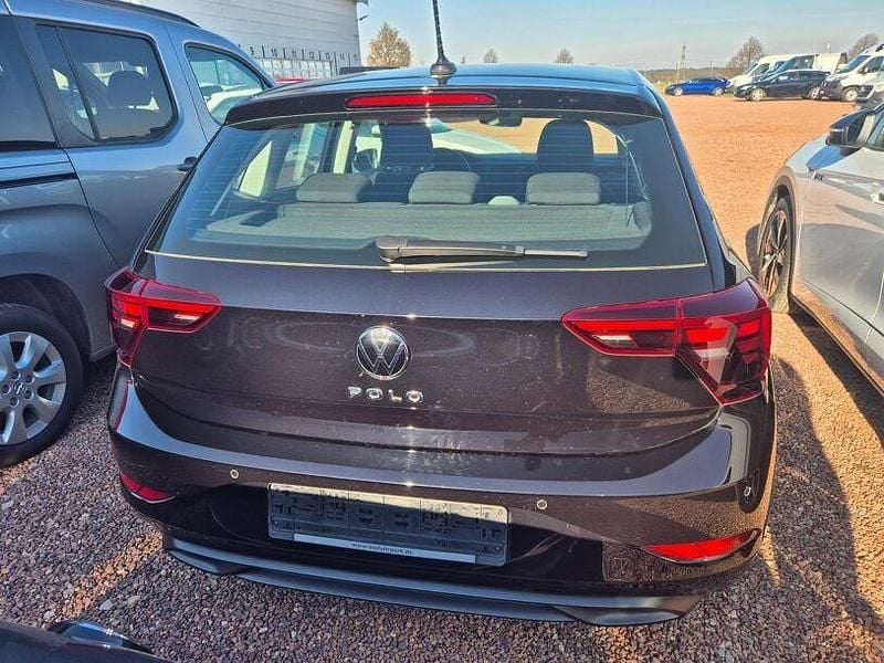 Gebraucht VW Polo Life 95 PS (69 kW) 2022 Schwarz Kleinwagen