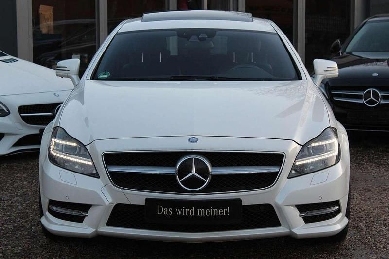 Gebraucht Mercedes CLS350 AMG 265 PS (194 kW) 2013 Diamantweiss Coupé