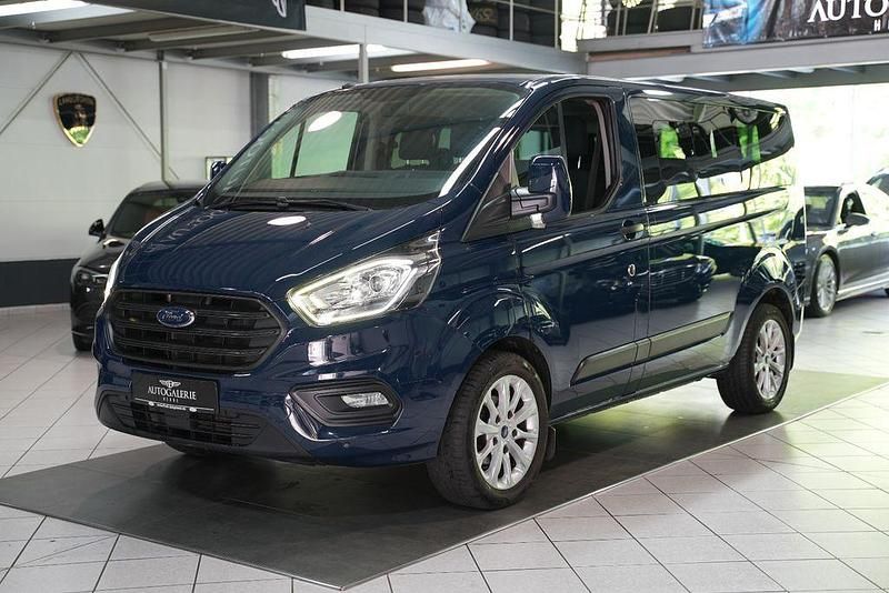 Second-hand Ford Transit 105 CP (77 kW) 2019 Albastru Break