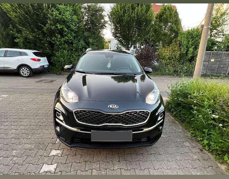 Schwarz Gebraucht 2019 Kia Sportage Attract SUV | 19.000 € (Teuer) - Bild 1/4