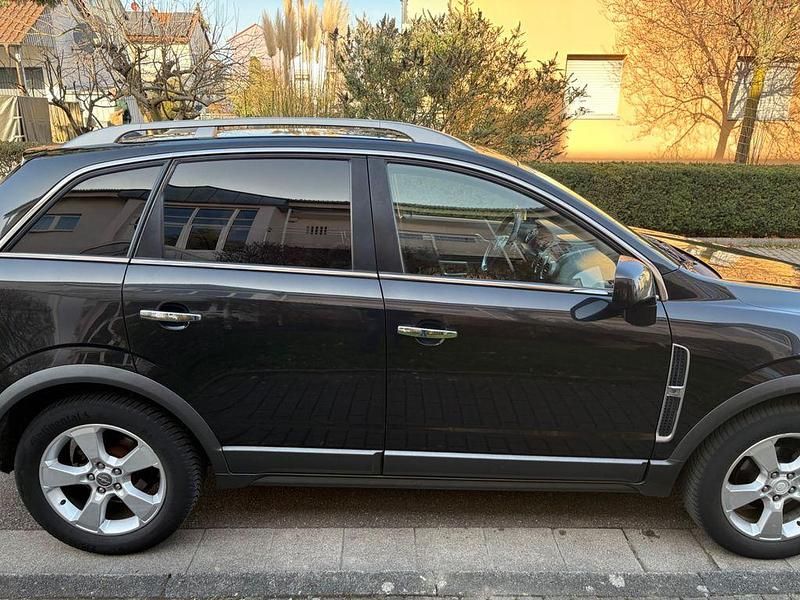 Gebraucht Opel Antara Cosmo 150 PS (110 kW) 2009 Schwarz SUV