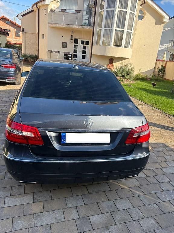 Gebraucht Mercedes E350 265 PS (194 kW) 2011 Grau Limousine