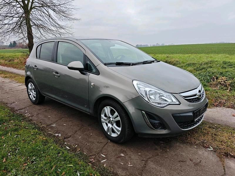 Gebraucht Opel Corsa Edition 87 PS (63 kW) 2012 Grau Kleinwagen