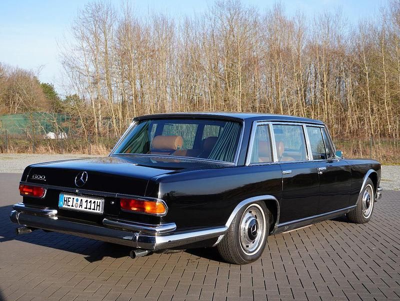 Gebraucht Mercedes 600 250 PS (183 kW) 1969 Schwarz Limousine
