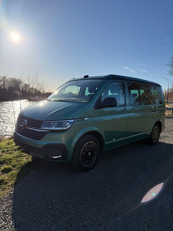 Gebraucht VW California Beach 199 PS (146 kW) 2020 Grün Van