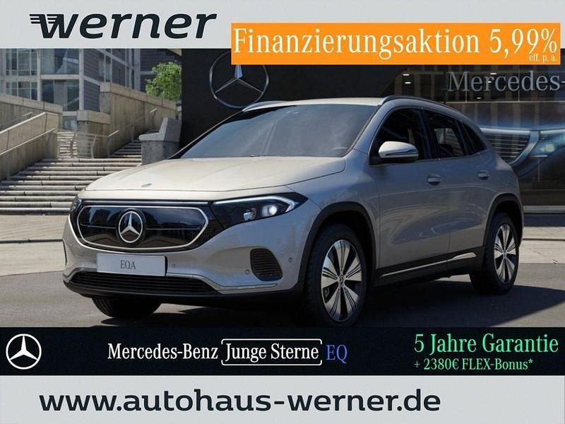 Gebraucht Mercedes EQA300 167 kW (228 PS) 2023 Iridiumsilber (metallic) SUV